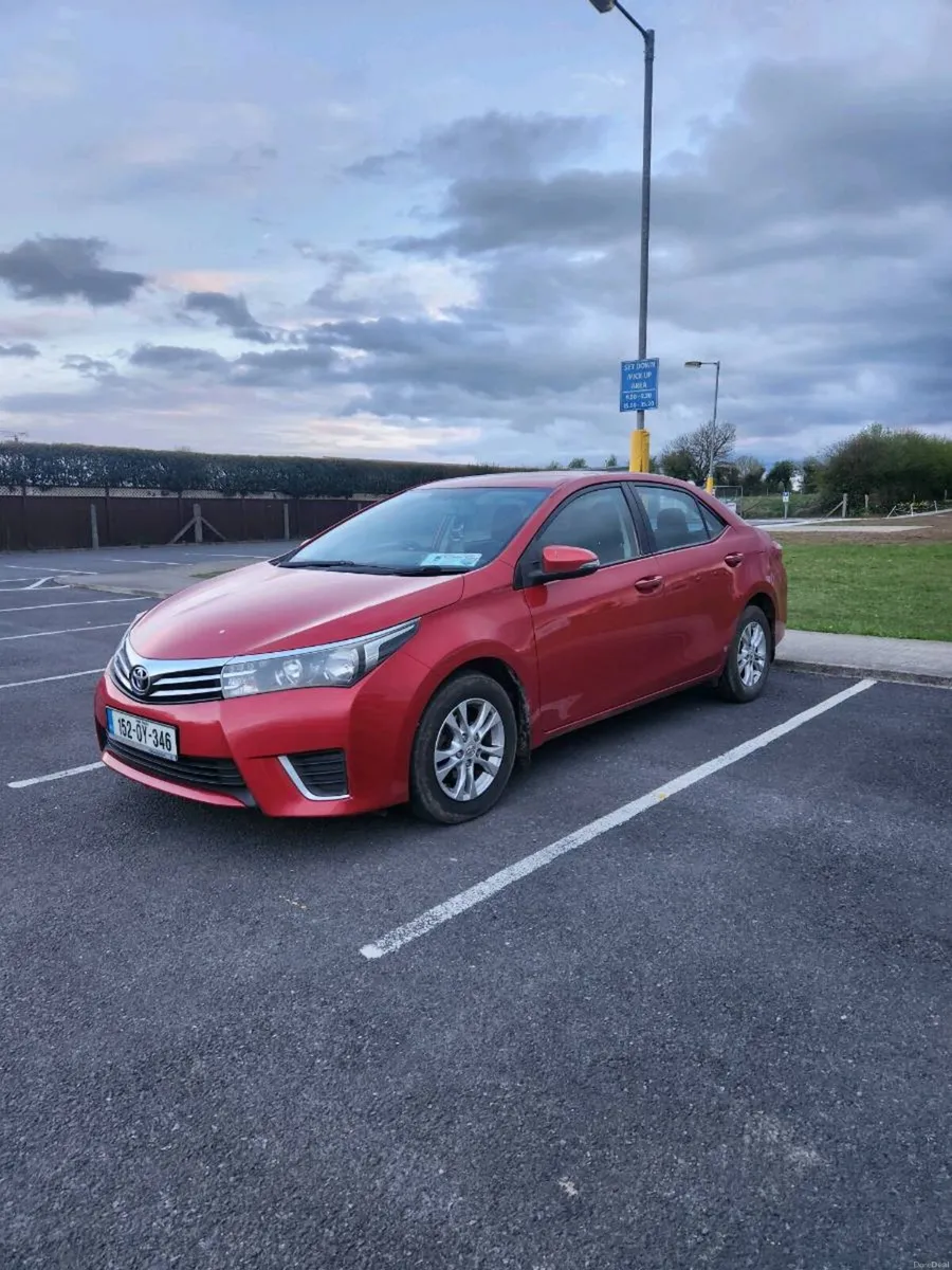 Toyota corolla - Image 1