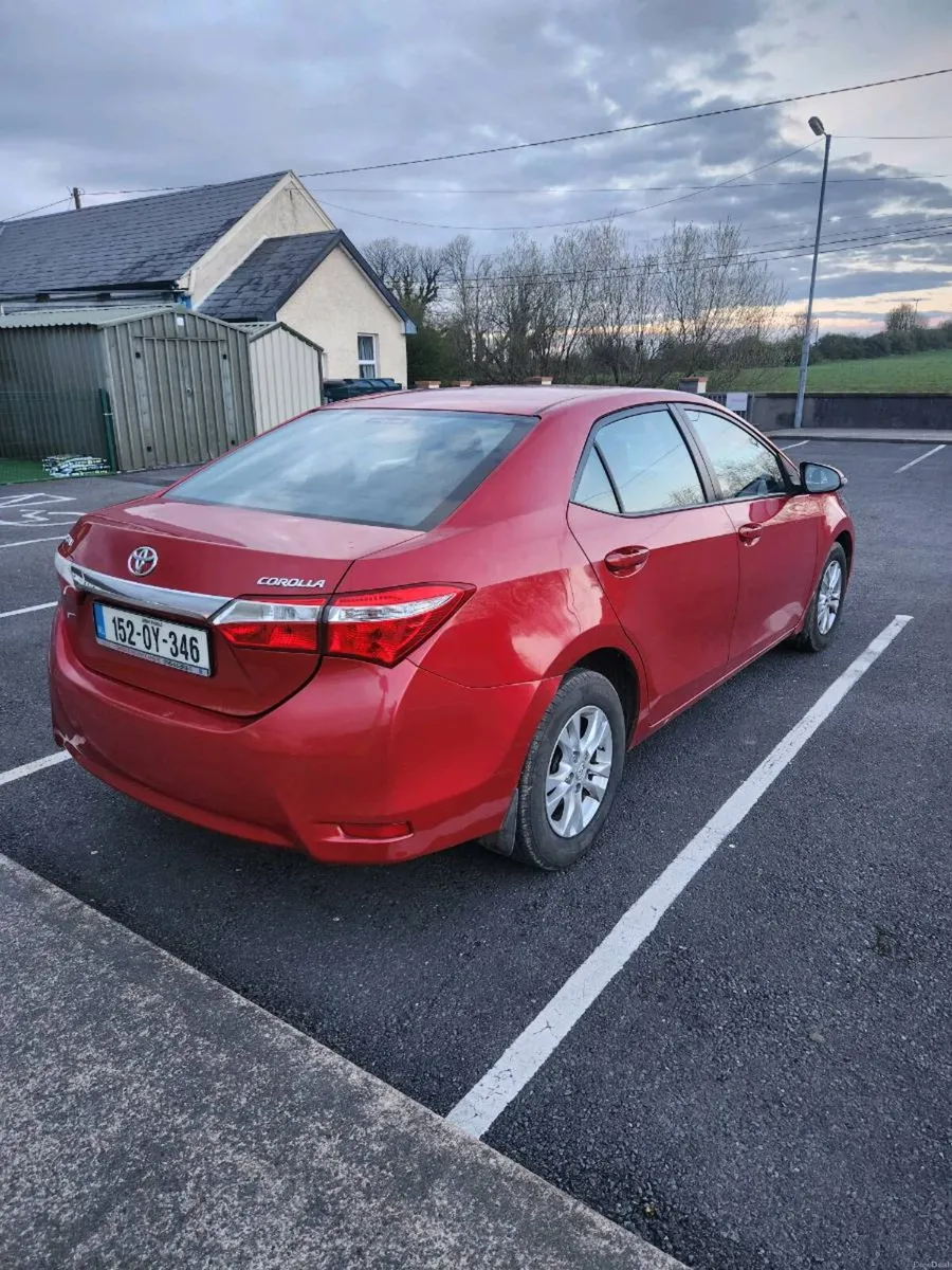 Toyota corolla - Image 3