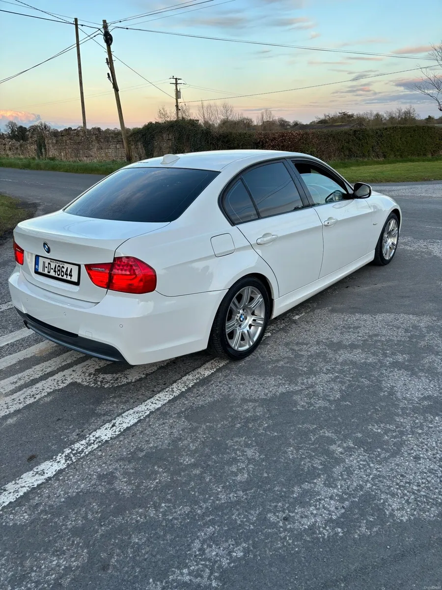 Bmw e90 318d Msport - Image 4