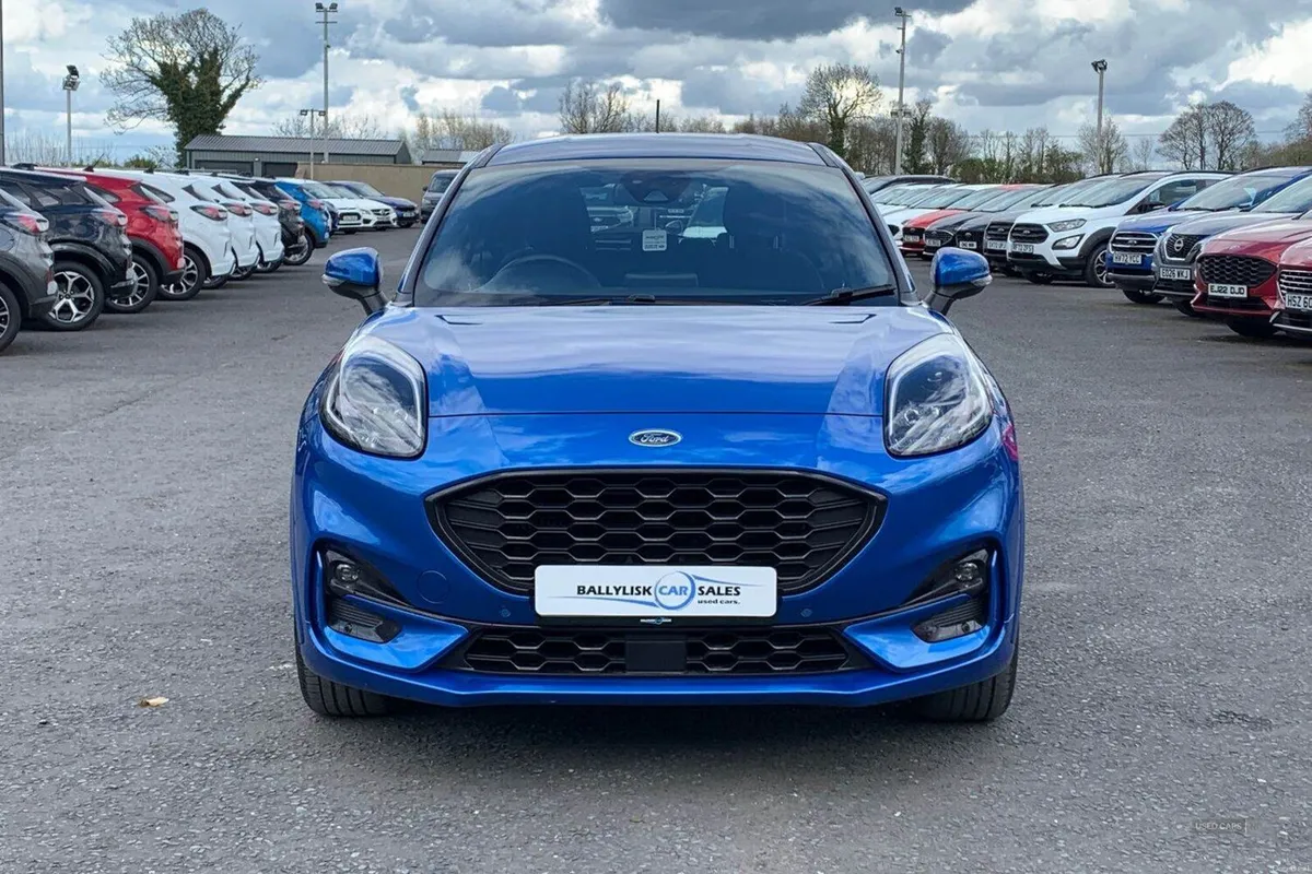 Ford Puma 1.0 125PS ST-Line Auto in Blue with 32K - Image 4