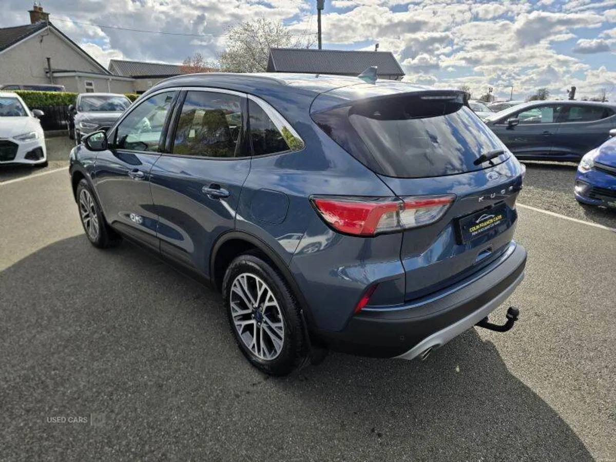 Ford Kuga Titanium Edition - Image 3