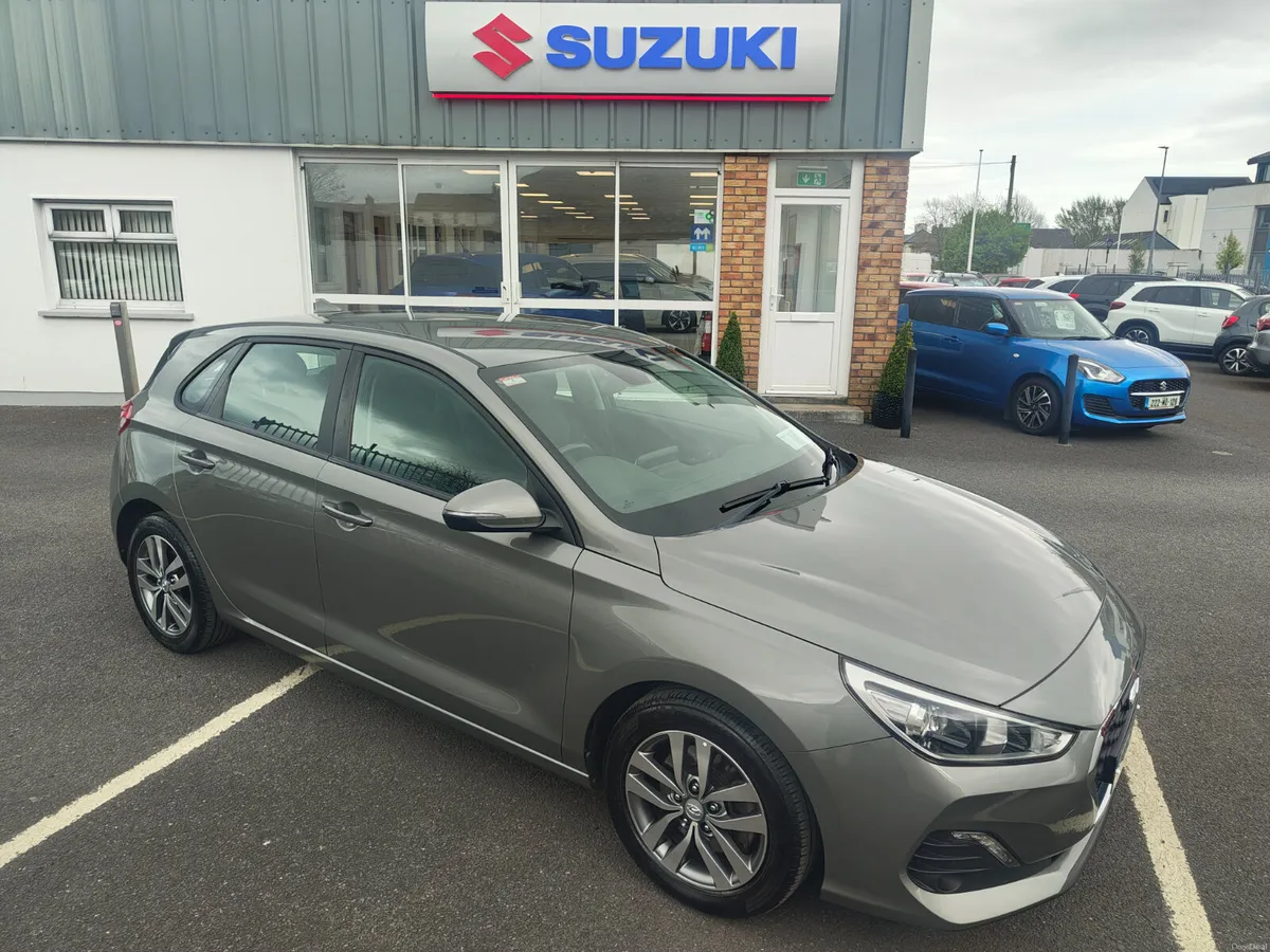 Hyundai i30 Deluxe 1.0 - Image 2