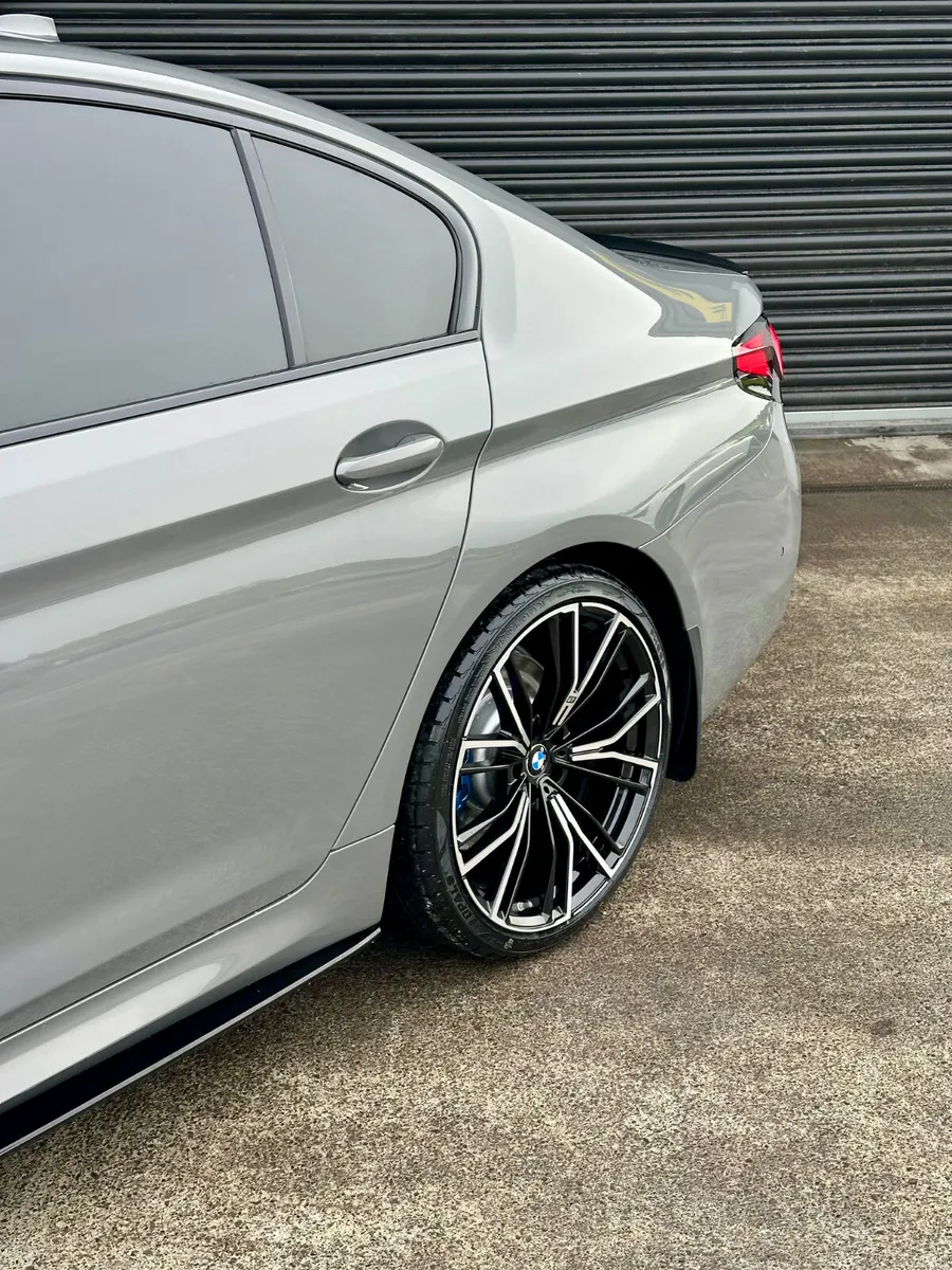 2021 BMW 520D MSPORT AUTO M PERFORMANCE - Image 3