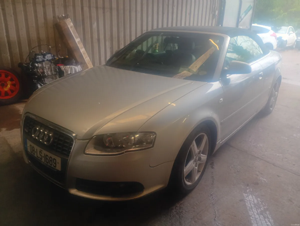 Audi A4 2008 convertible - Image 1