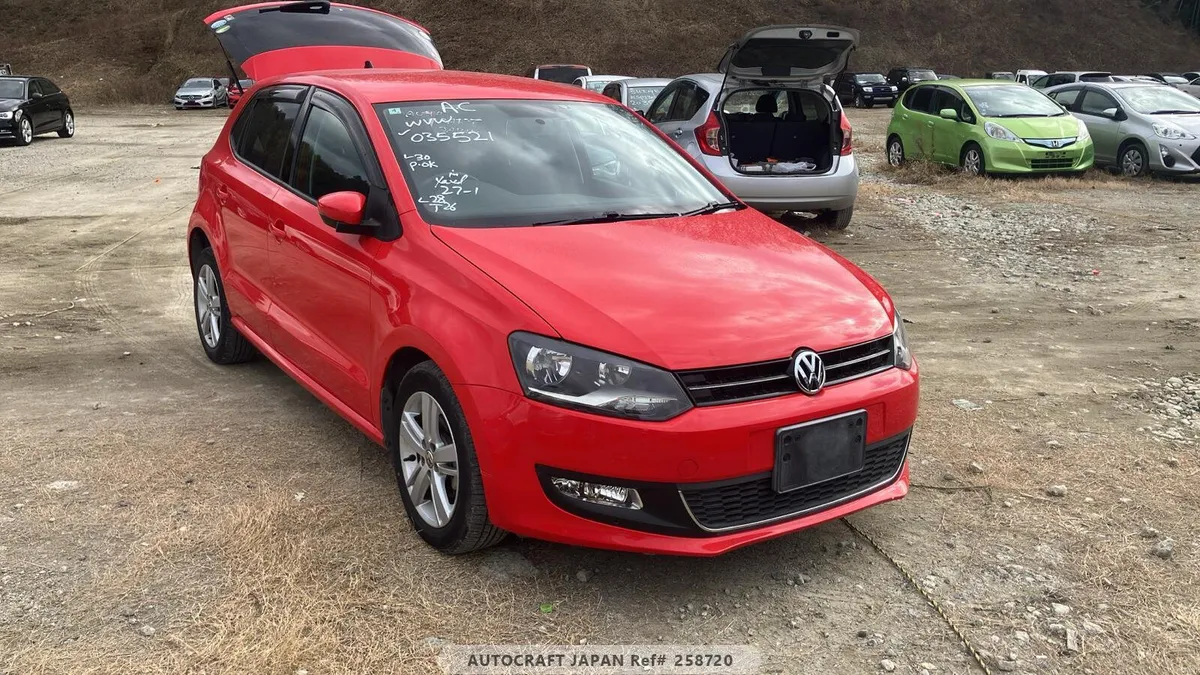 2014 polo 1.2 auto 59k km - Image 1