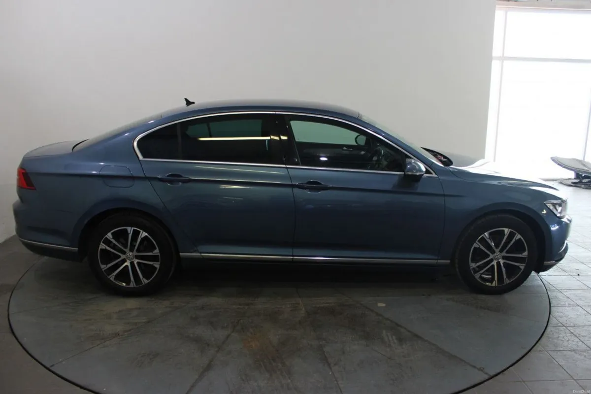 Volkswagen Passat 1.6 TDI 120HP Highline - TENDER - Image 3