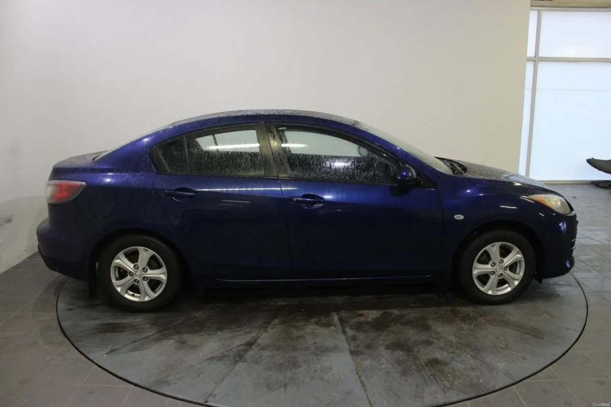 Mazda Mazda3 1.6D EXECUTIVE - TENDER 24 - CAR IS J - Image 3