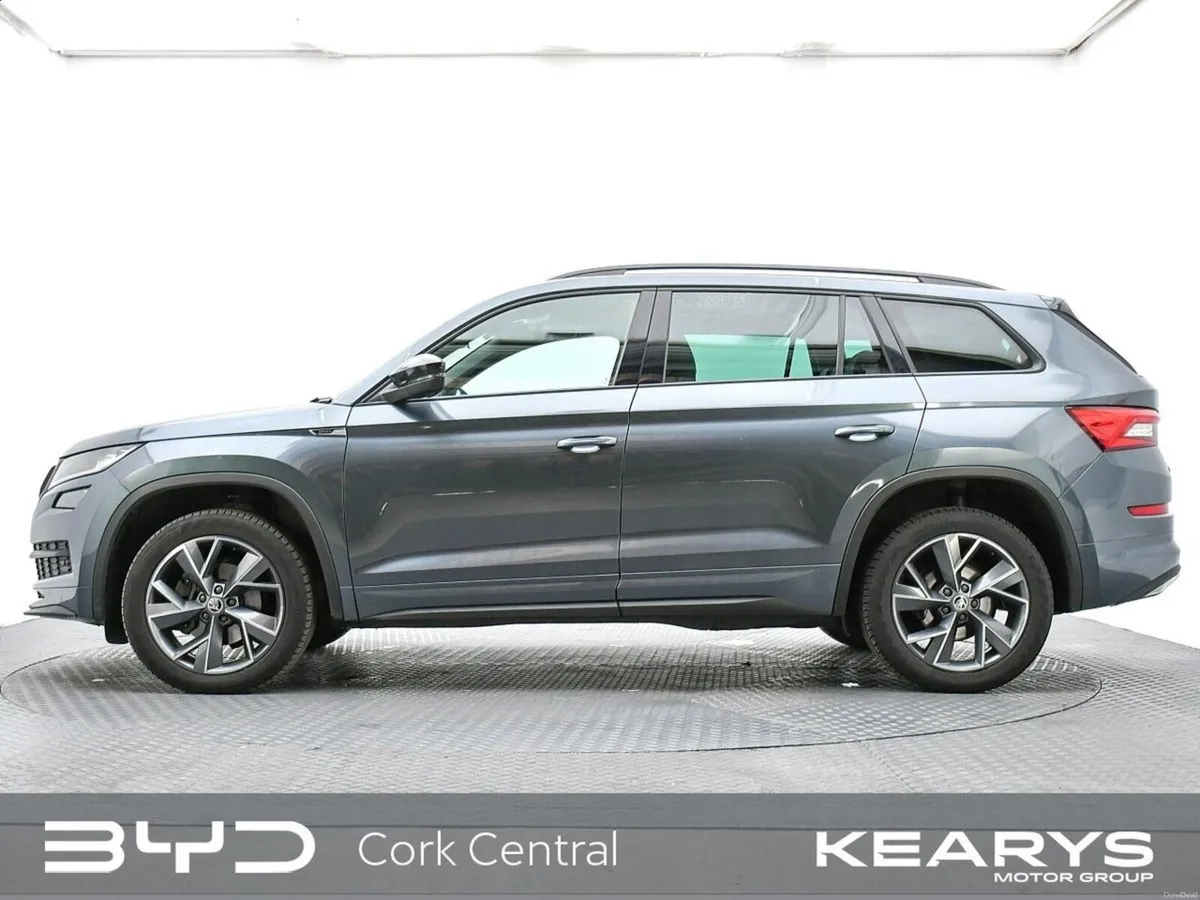Skoda Kodiaq 2.0 TDI 150HP DSG 4X4 SportLine 7 Sea - Image 4
