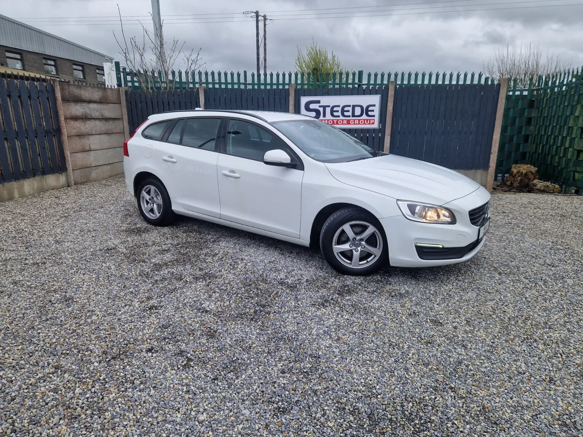 162 Volvo V60  2.0 diesel - Image 3