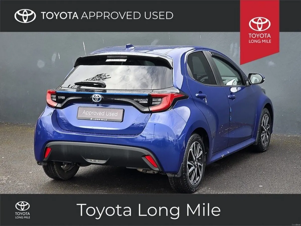 Toyota Yaris 1.5 Hybrid Luna Sport 5dr - Image 3