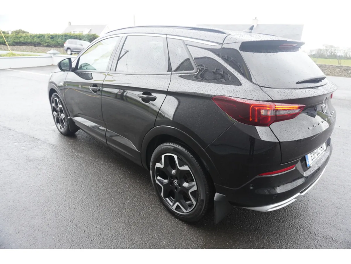 Opel Grandland ELITE-1.5 130PS-DS 130PS-DSL-8SPA-M - Image 2