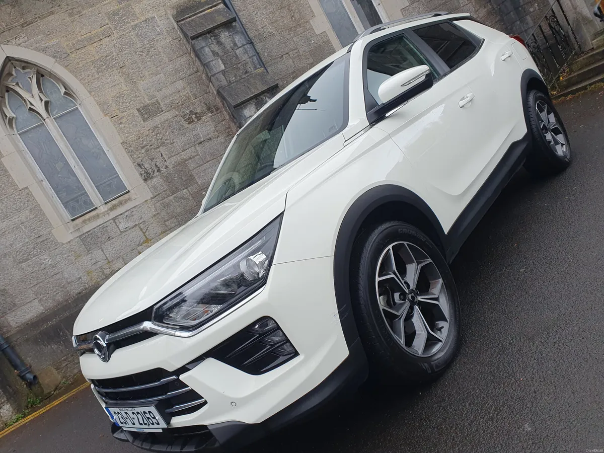 SsangYong Korando 2023 // 1.6 Diesel Automatic - Image 3