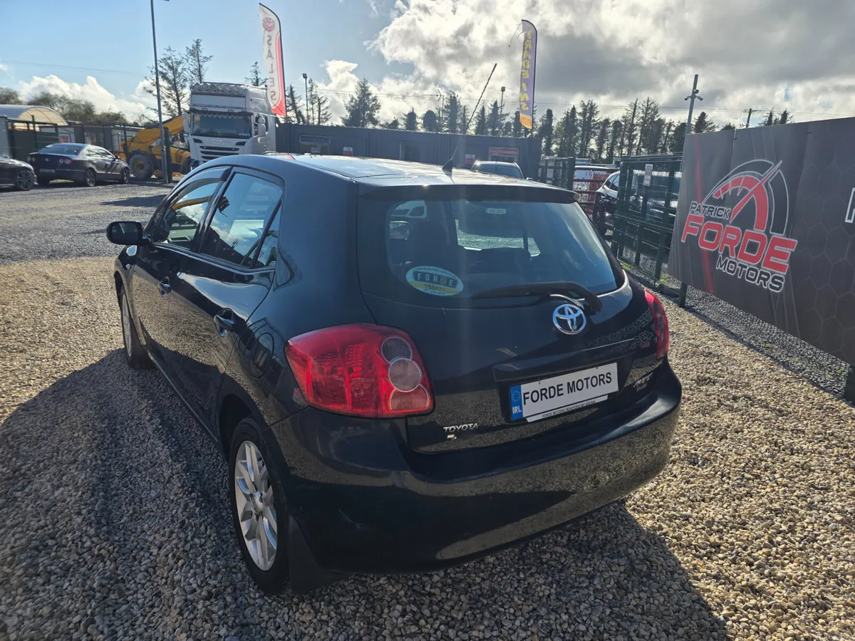 Toyota Auris 2007 - Image 3