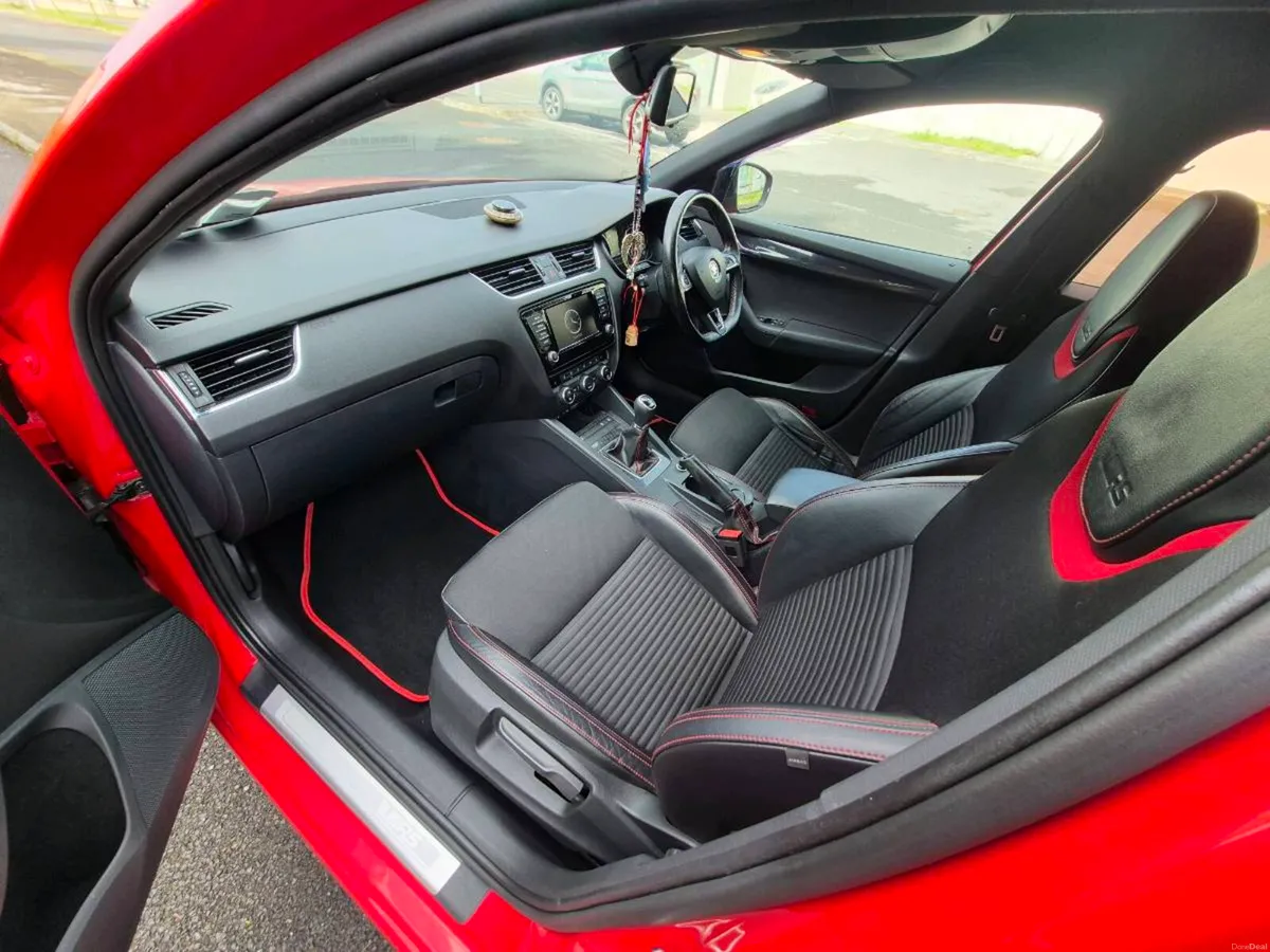 Skoda octavia vrs 2.0diesel - Image 4