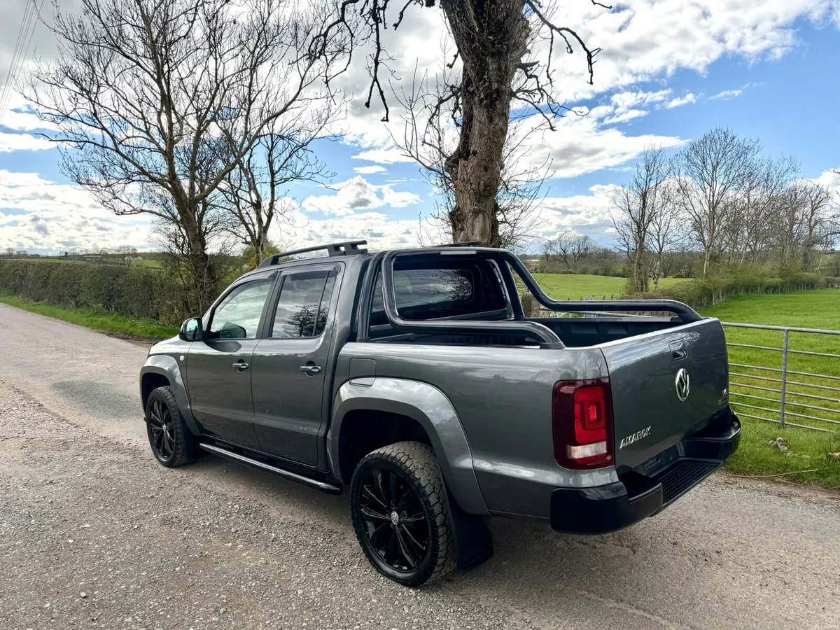 2020/201 Volkswagen Amarok 3.0 V6 Black Edition - Image 2