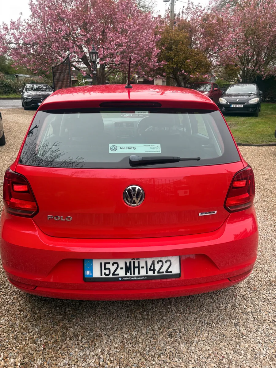 Volkswagen Polo 2015 , 1litre , manual - Image 2