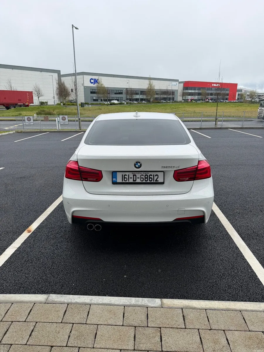 BMW 3-Series 2016 - Image 3