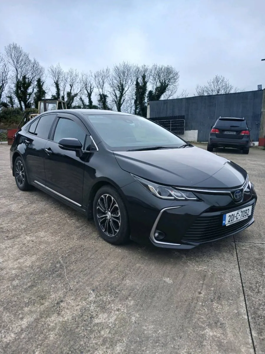 Toyota corolla - Image 3