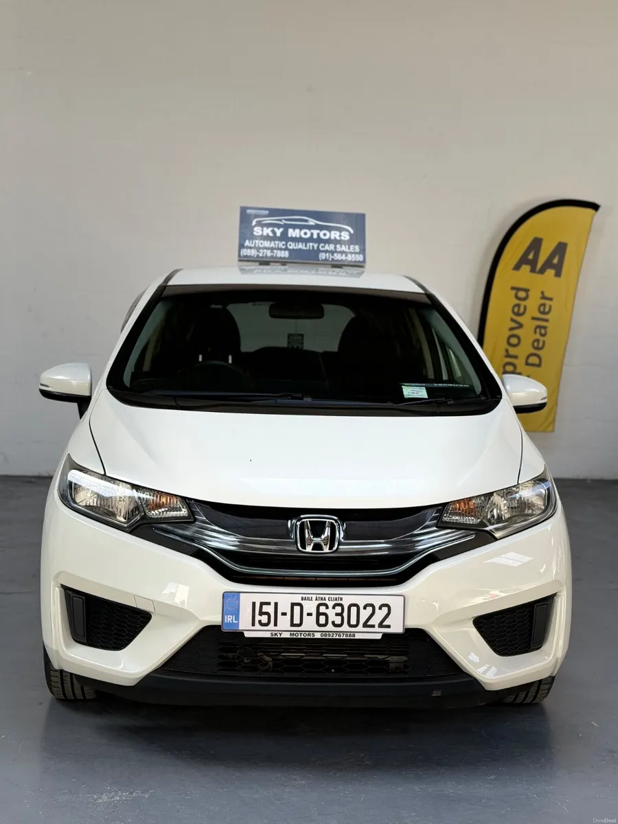 2015 Honda Fit 1.5 Hybrid Automatic,44K Miles - Image 2