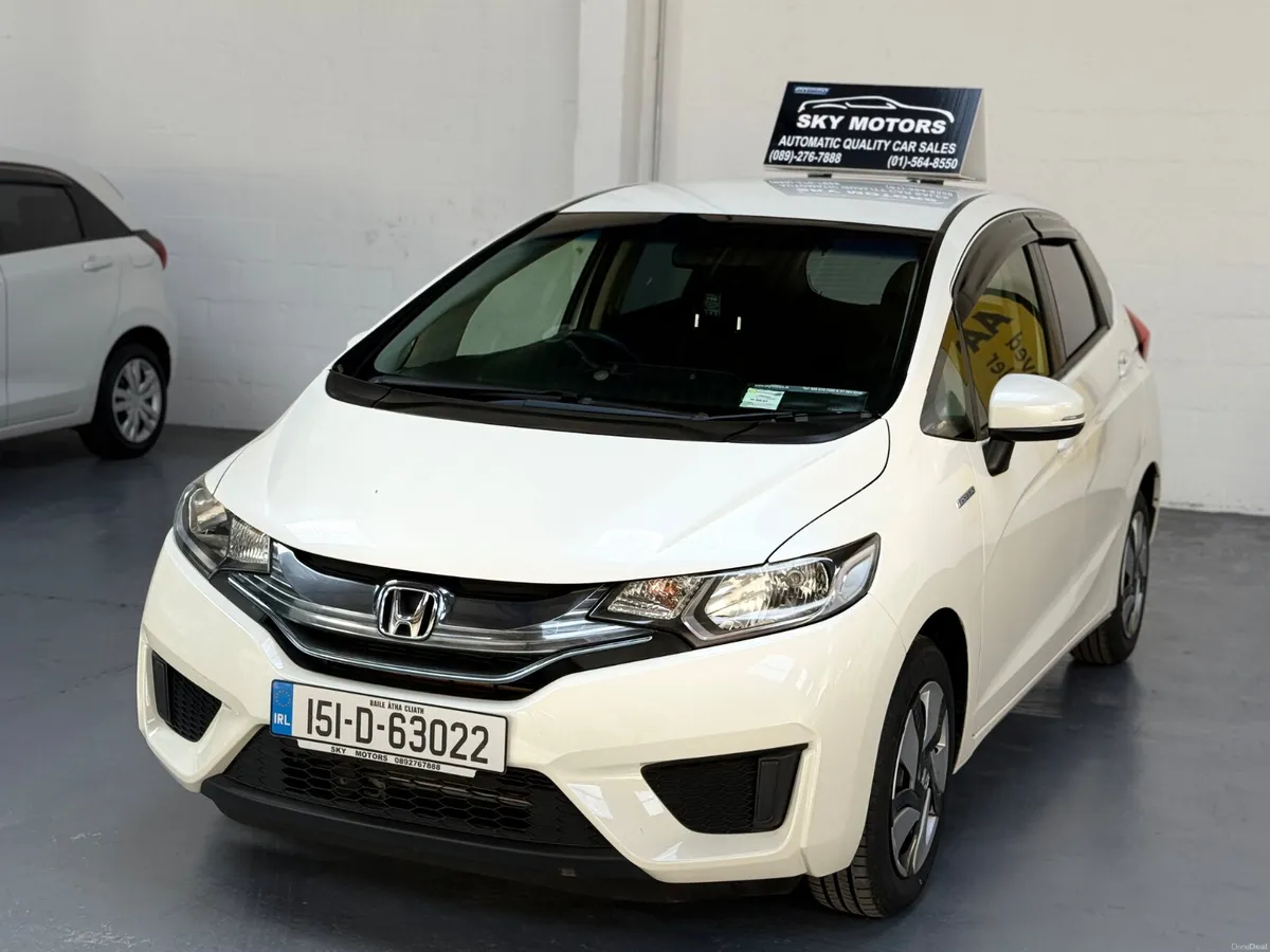 2015 Honda Fit 1.5 Hybrid Automatic,44K Miles - Image 4