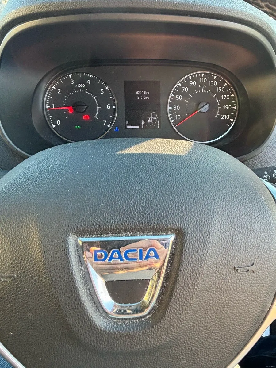 Dacia Duster Prestige Blue DCI 115 - Image 4