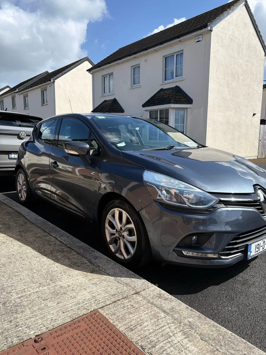 Renault Clio - Image 3