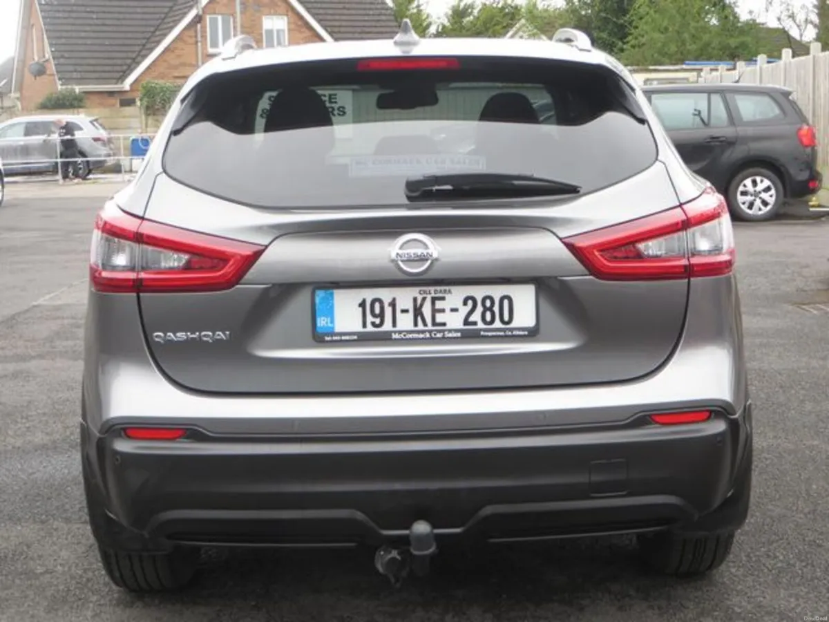 Nissan Qashqai 1.5 DCI , Panoramic Sunroof , Rever - Image 4