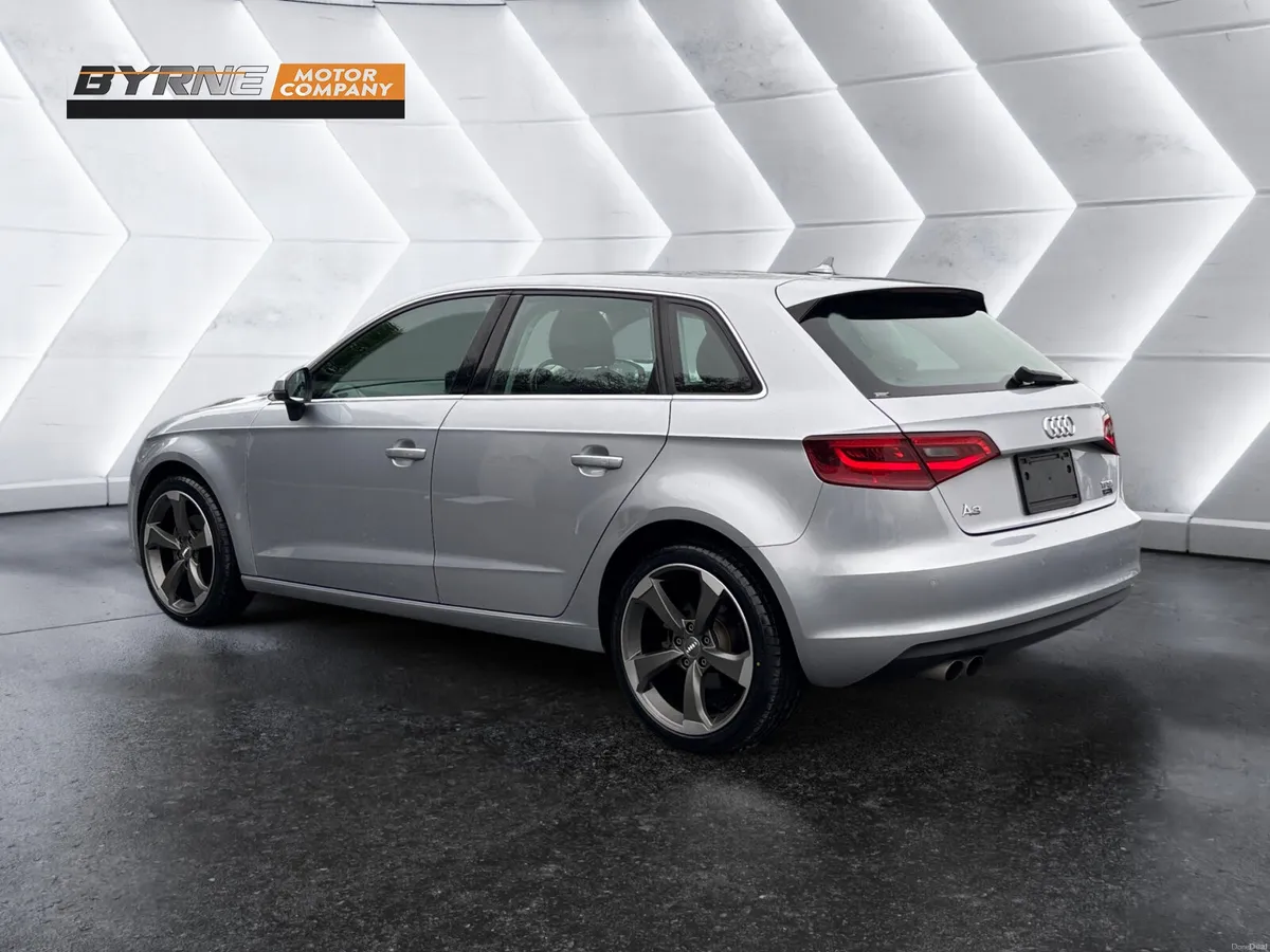 AUDI A3 1.4 TFSI AUTO 2016 - Image 3