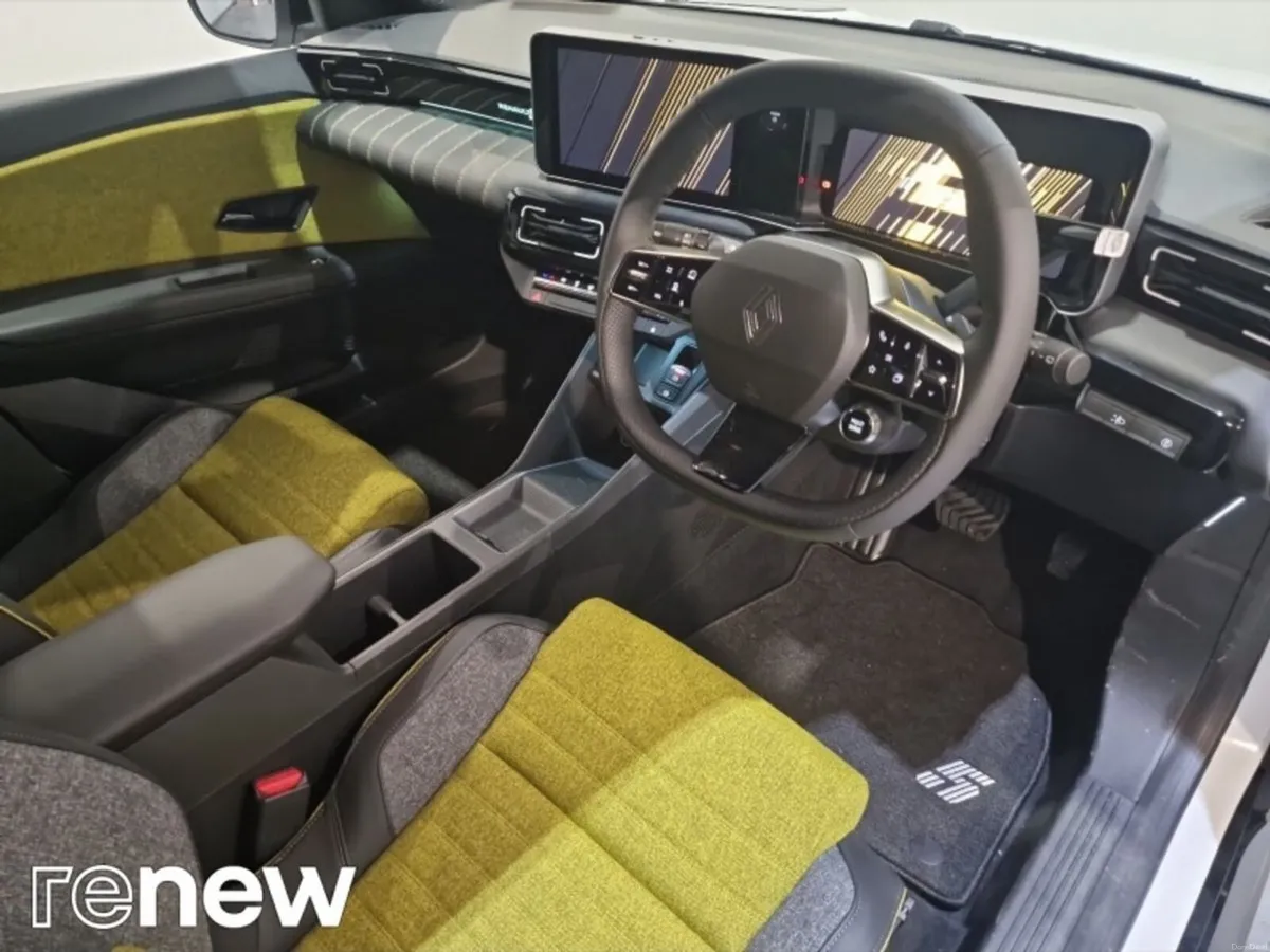 Renault 5 E-Tech Iconic 52kWh - Image 6