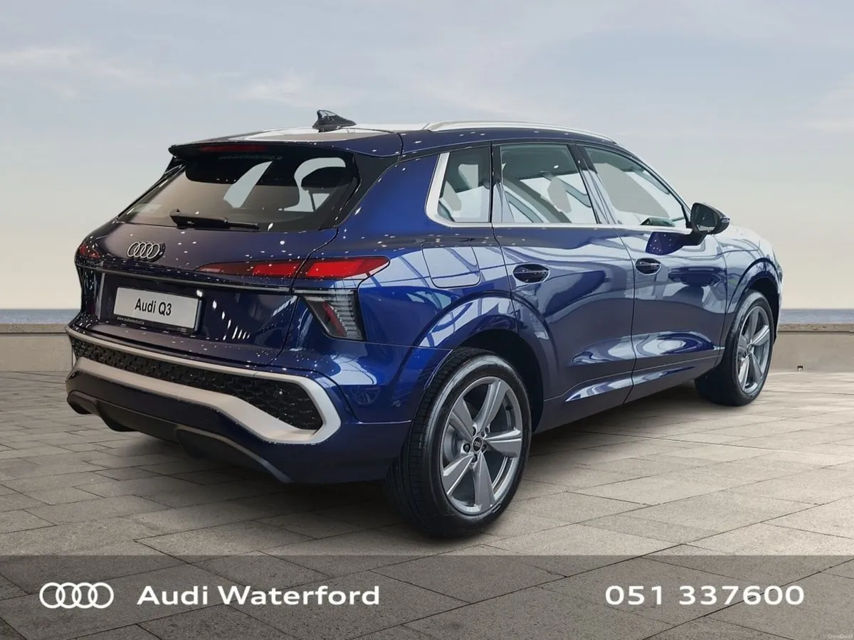 Audi Q3 TDI 150HP S-T S LINE - Image 5