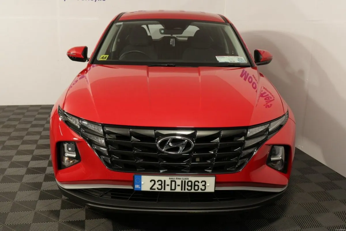 Hyundai Tucson COMFORT PLUS 1.6L DIESEL SUV - Image 2