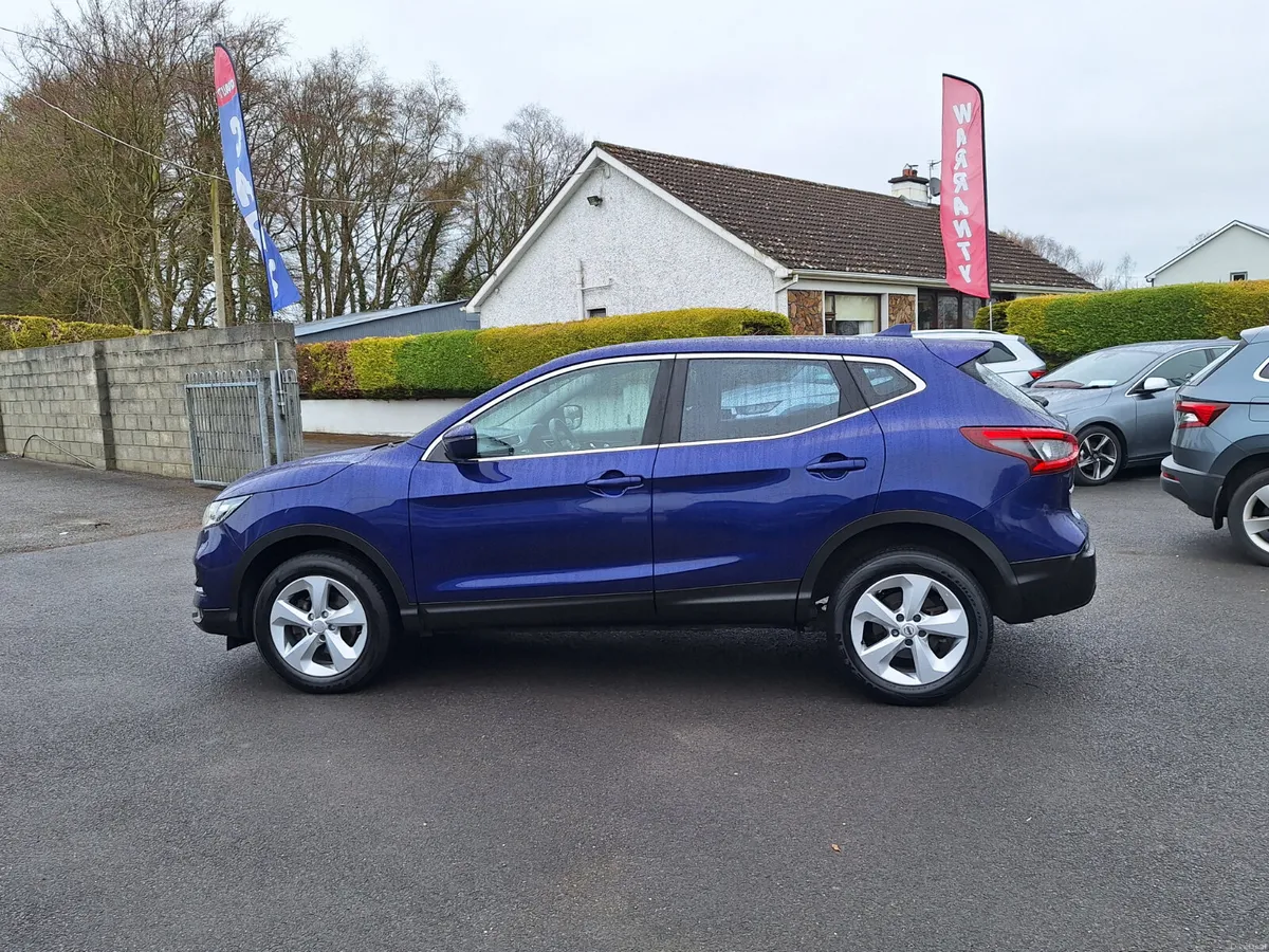 Nissan Qashqai 1.5 Diesel *High Spec/Camera| - Image 4