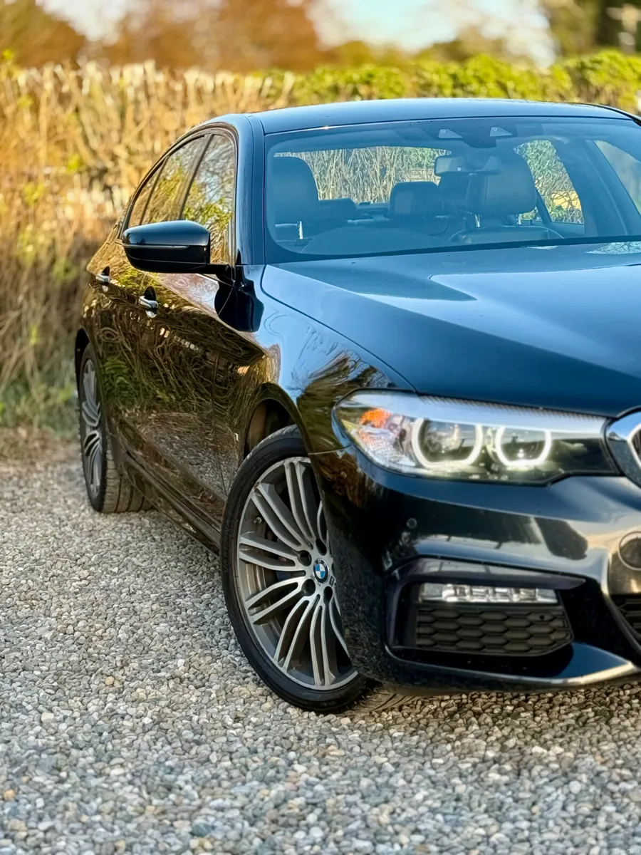 2018 BMW 5 Series 530e M Sport Plug-in Hybrid Auto - Image 4