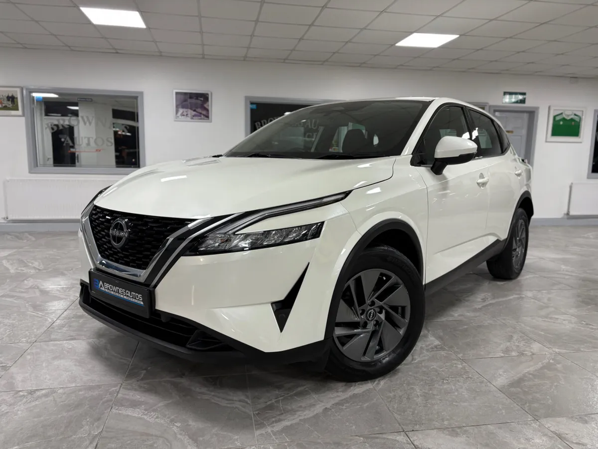 2023 Nissan Qashqai Acenta Premium 1.3L Hybrid - Image 2