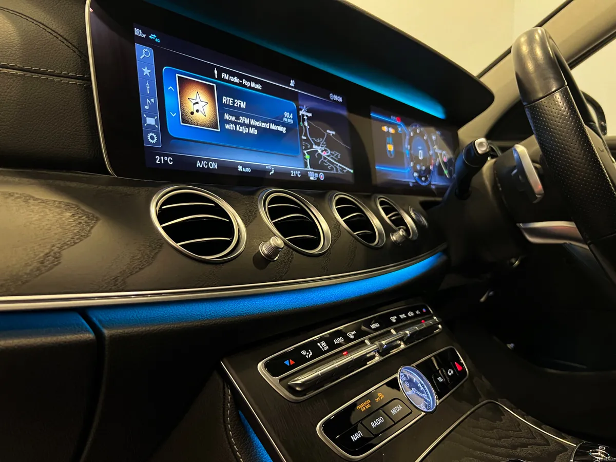 LOW MILES MERCEDES-BENZ E220 AMG LINE AUTO (2019) - Image 5