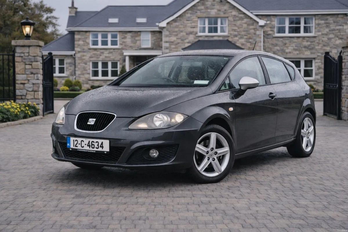 Stunning SEAT LEON 1.6 TDi Sport - Image 4
