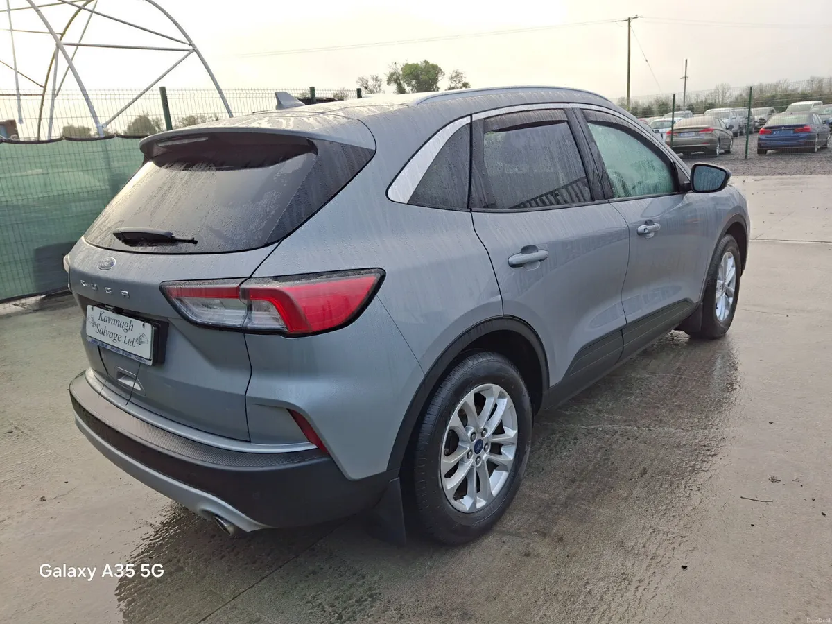 212 Ford Kuga Titanium - Image 3