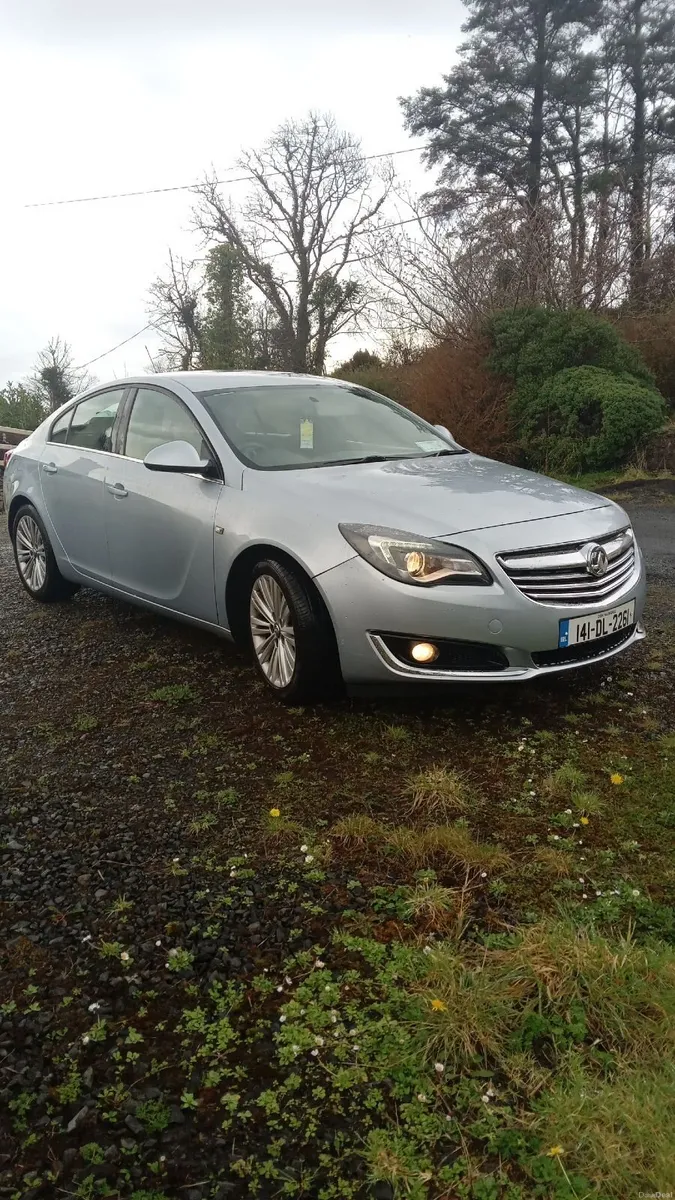 Vauxhall Insignia 2014 **year test** - Image 1