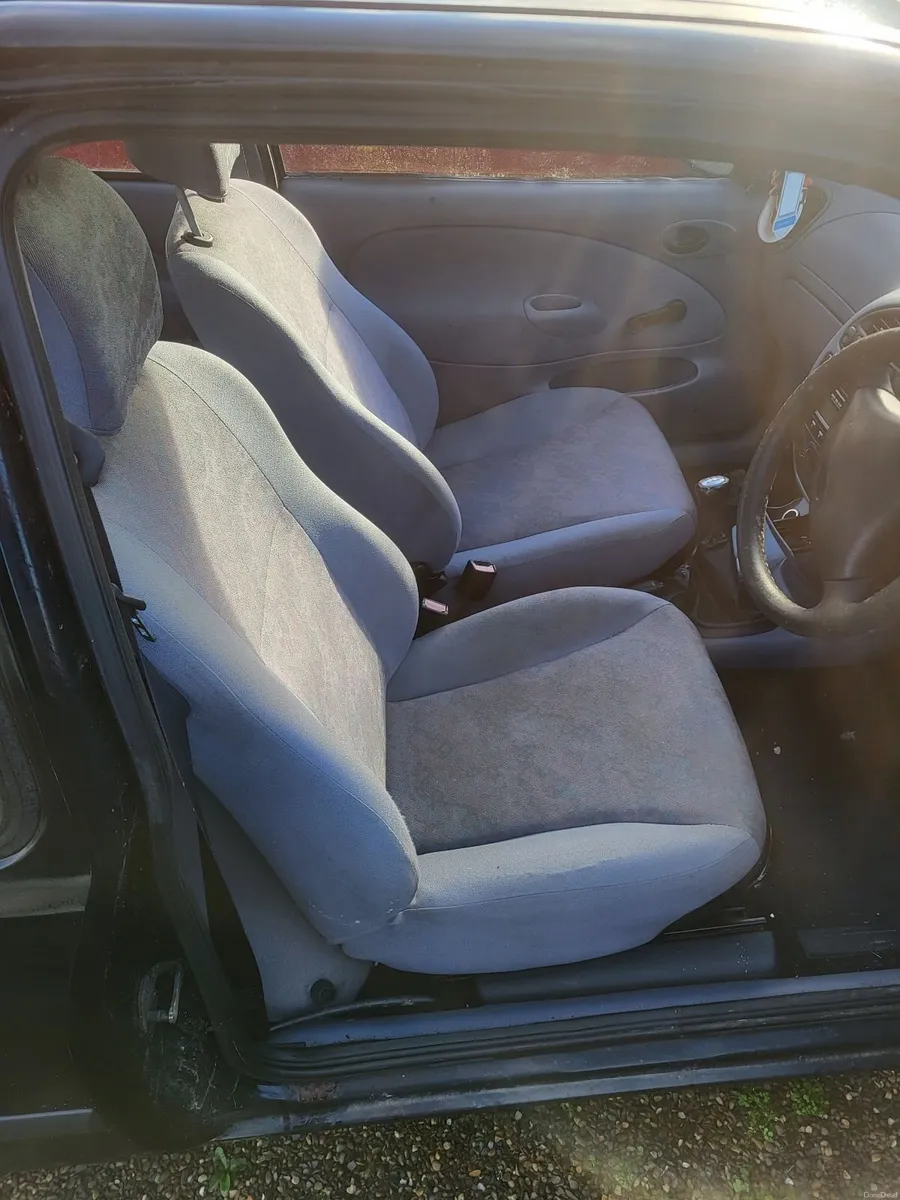 Ford Fiesta 1998 - Image 3