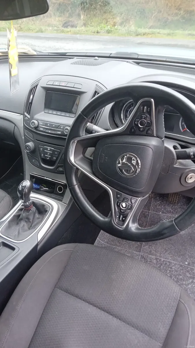 Vauxhall Insignia 2014 **year test** - Image 3