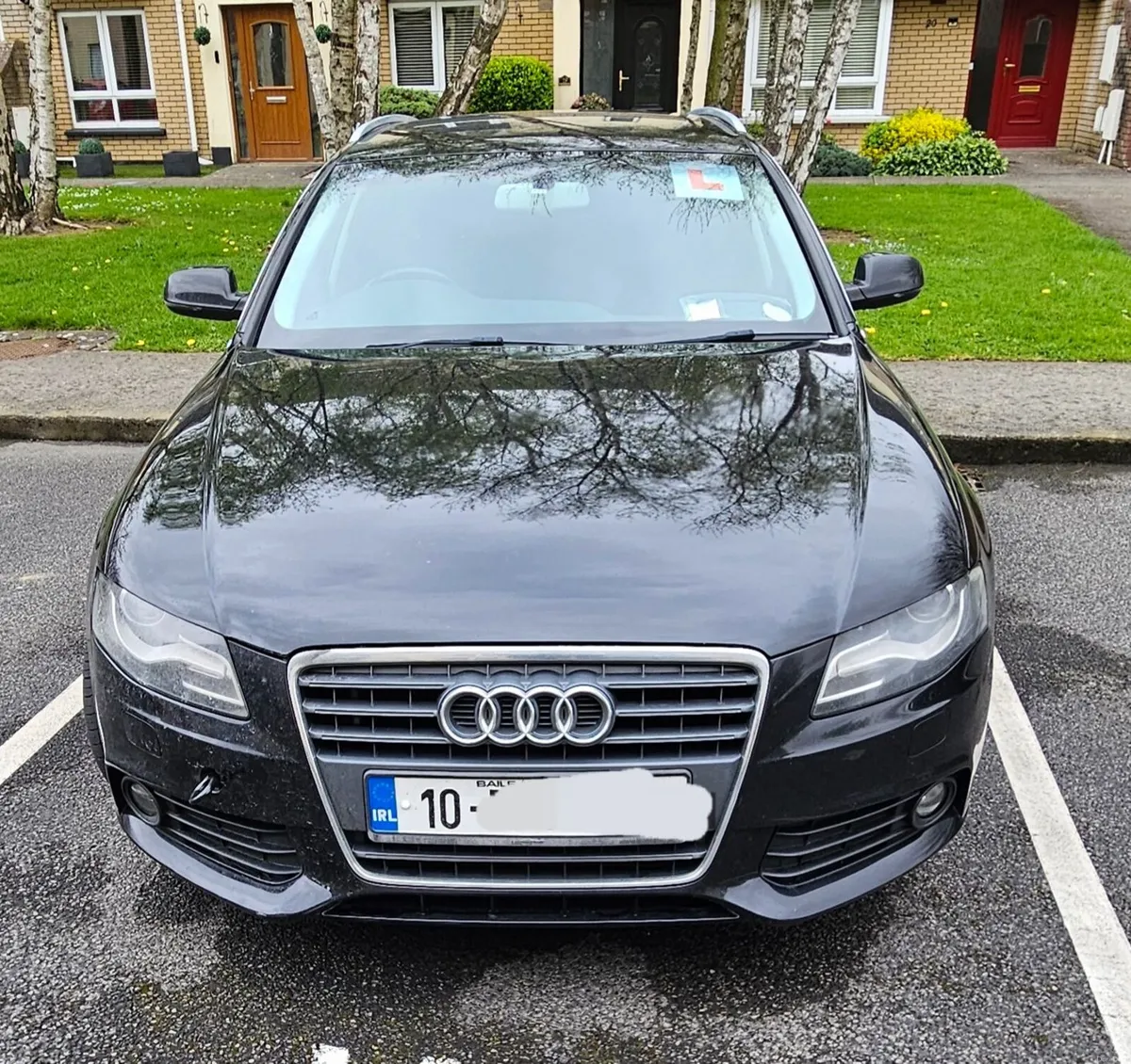 Audi A4 2010 - Image 1