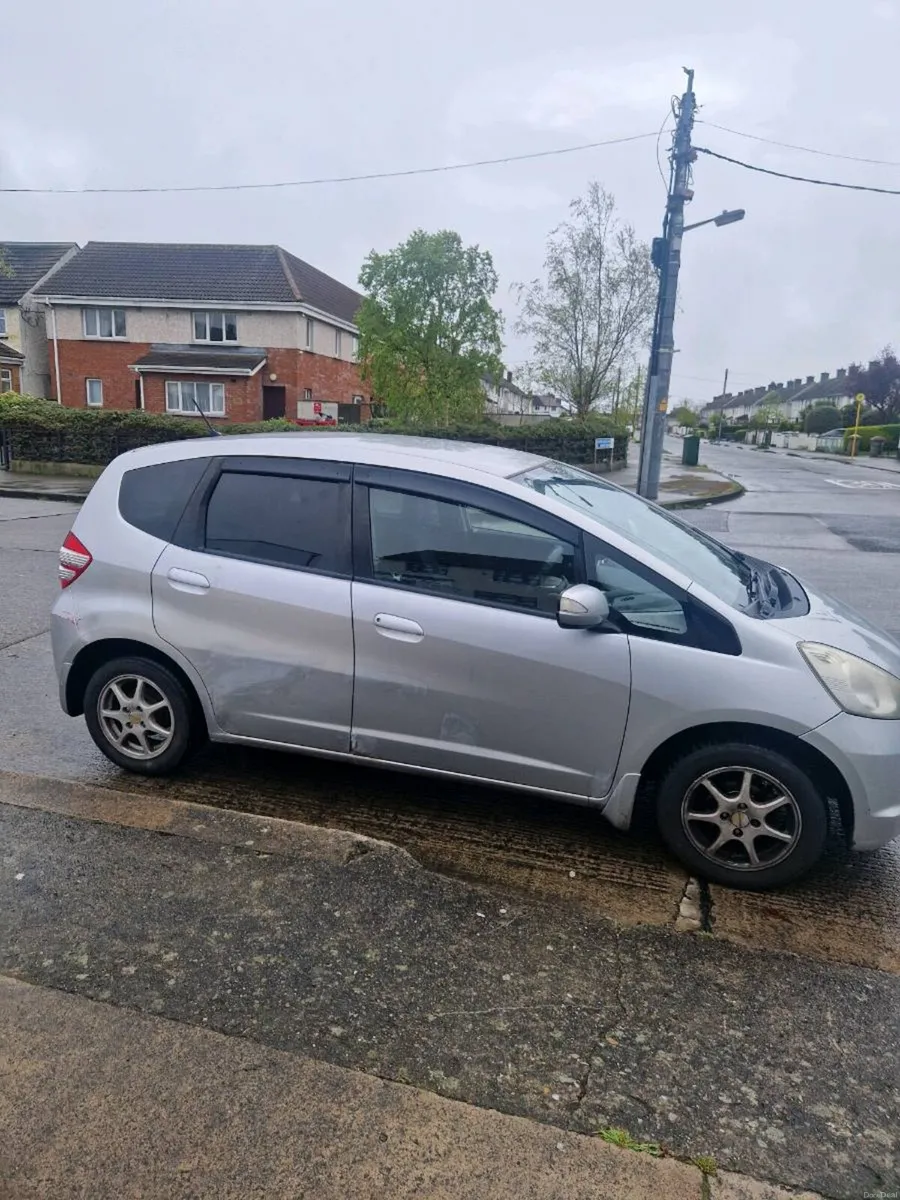 Honda fit auto - Image 2