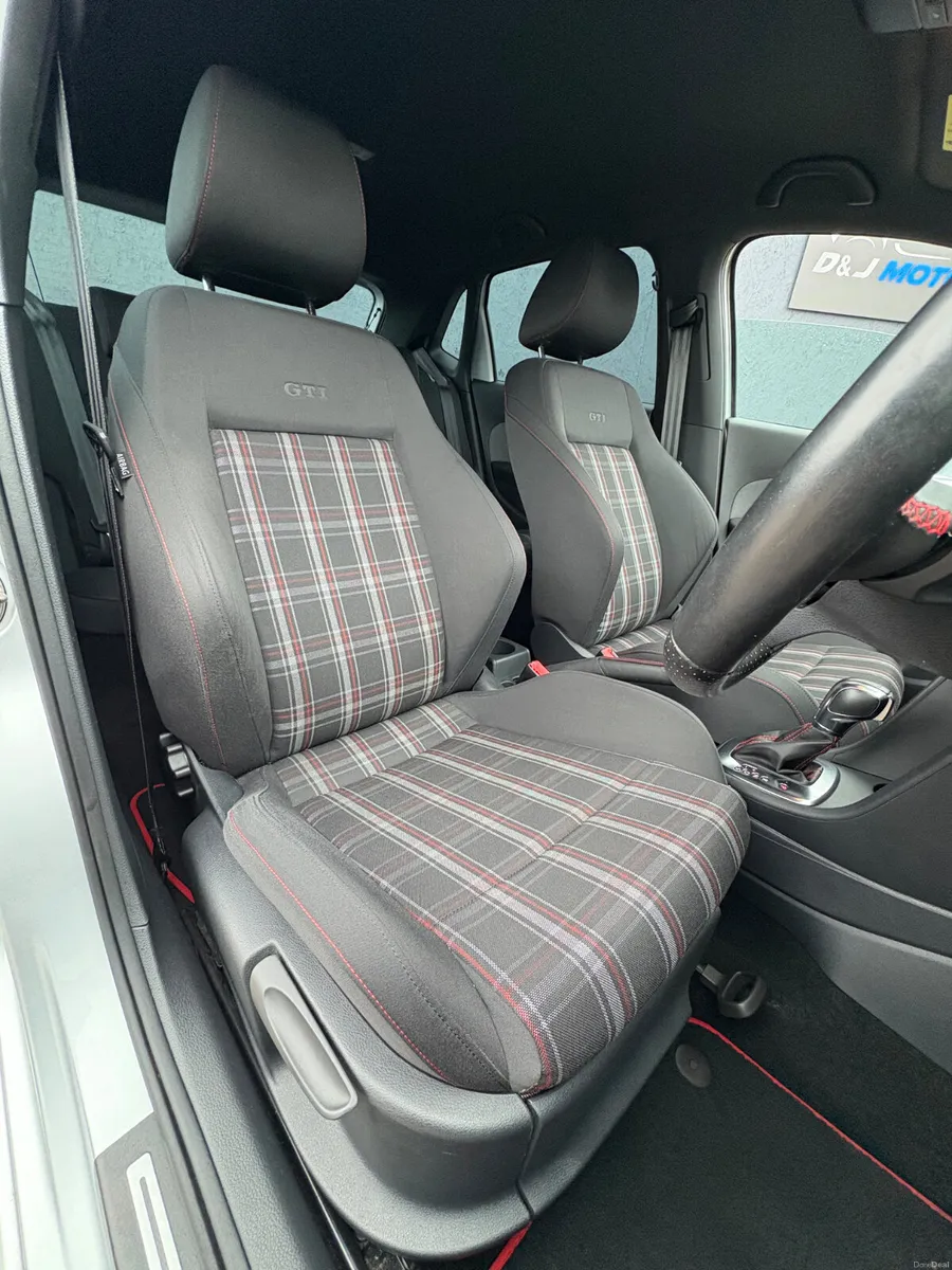 Volkswagen Polo GTi 1.4 Automatic 2013 - Image 3