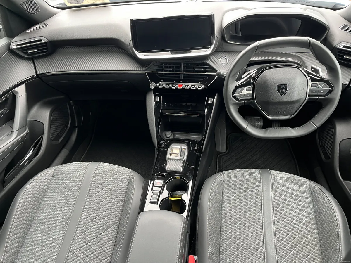 Peugeot 2008 2025 - Image 6