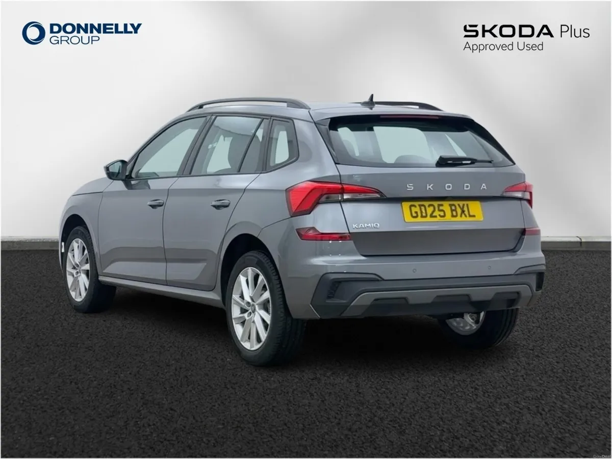 Skoda KAMIQ Hatchback SE Edition - Image 3