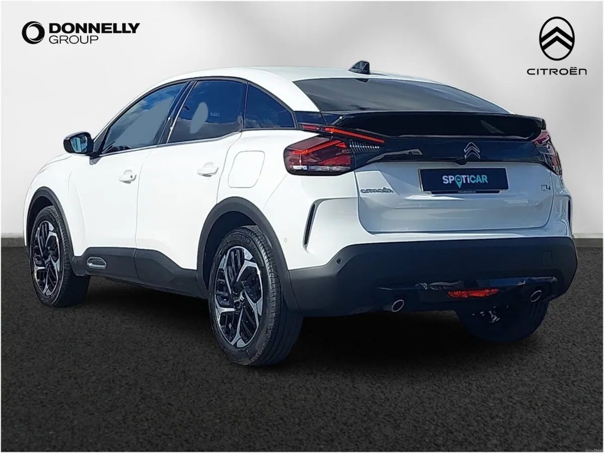 Citroen C4 Hatchback Max - Image 2