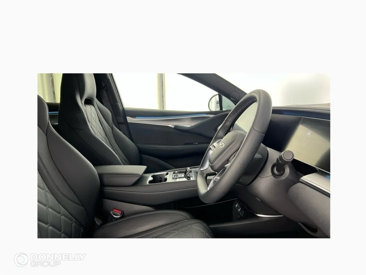 Byd Sealion 7 Estate Excellence - Image 2