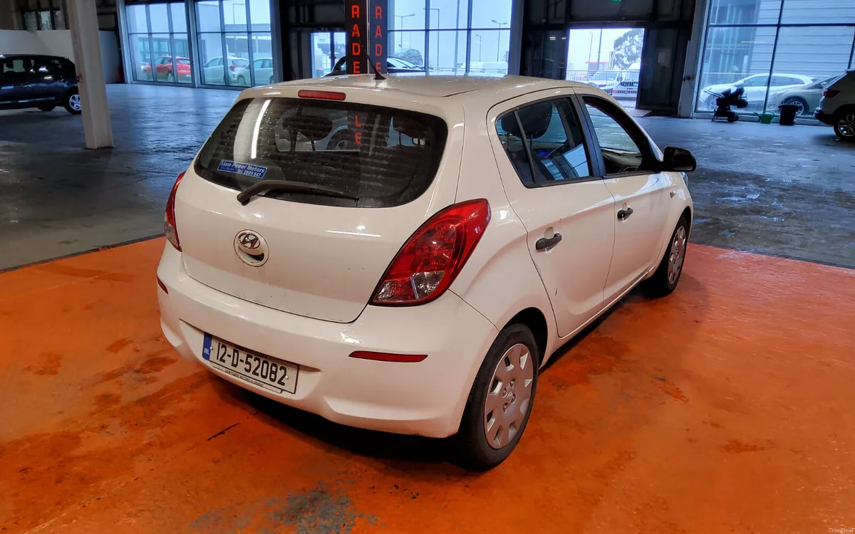 Hyundai i20 2012 - Image 4