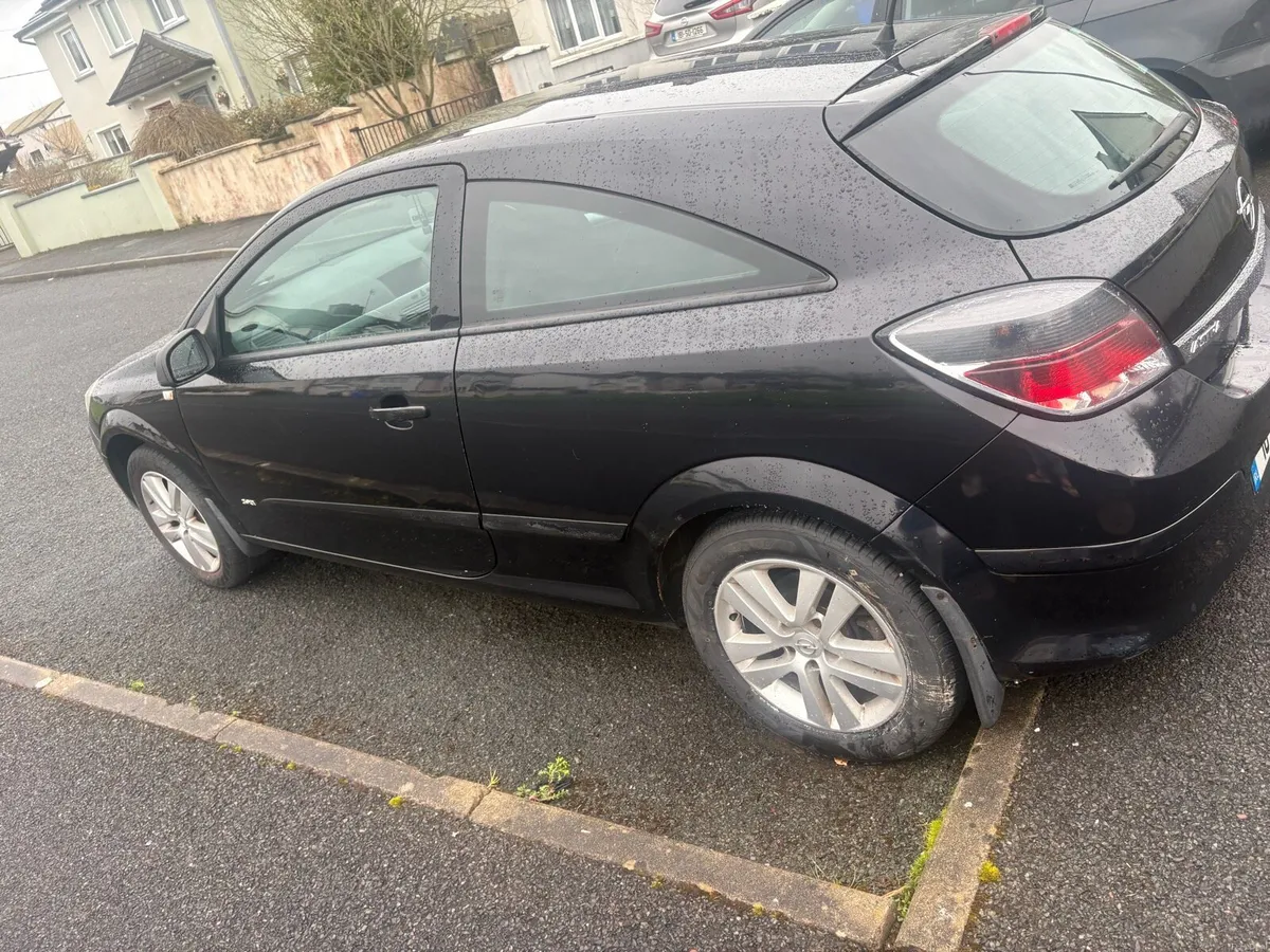Opel Astra - Image 2