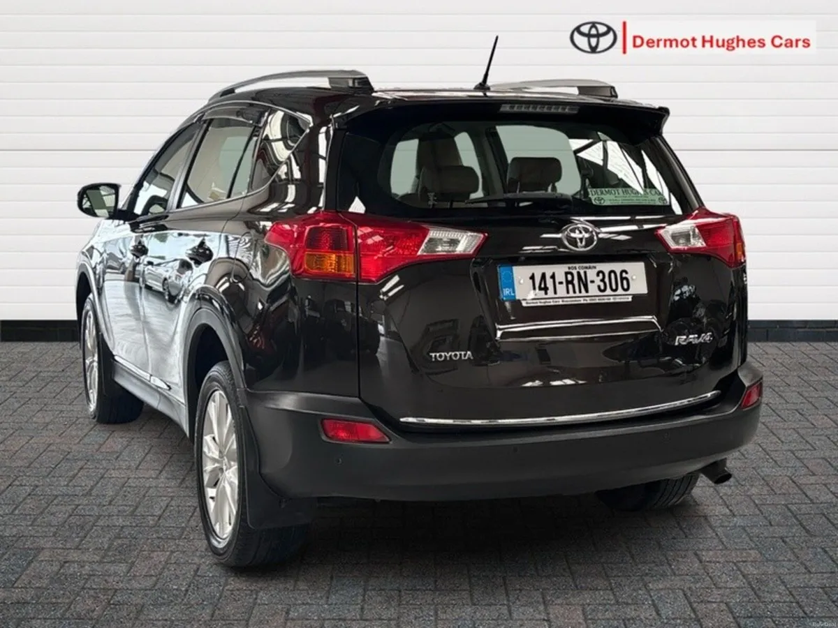 Toyota RAV4 2.0 D-4D SOL 2WD 4DR - Image 2